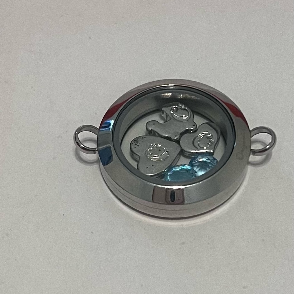 Origami Owl Locket for bracelet